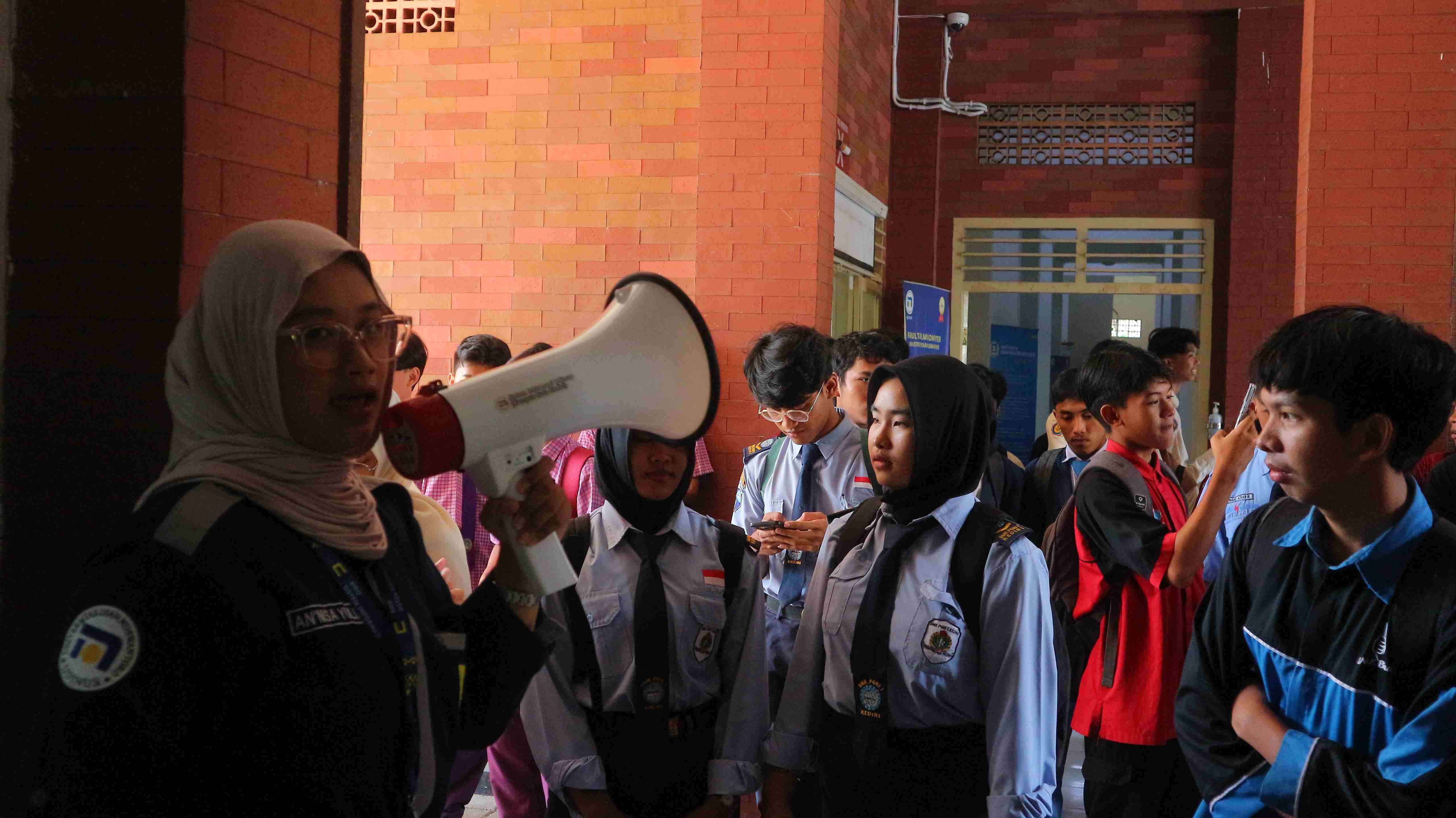 Trilogy Code SIdinus